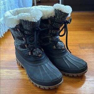 Cozy Black and White Winter Boots